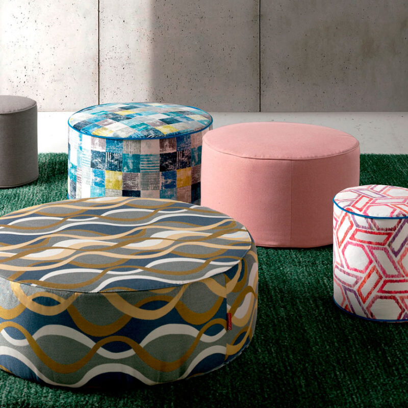 puffs y banquetas